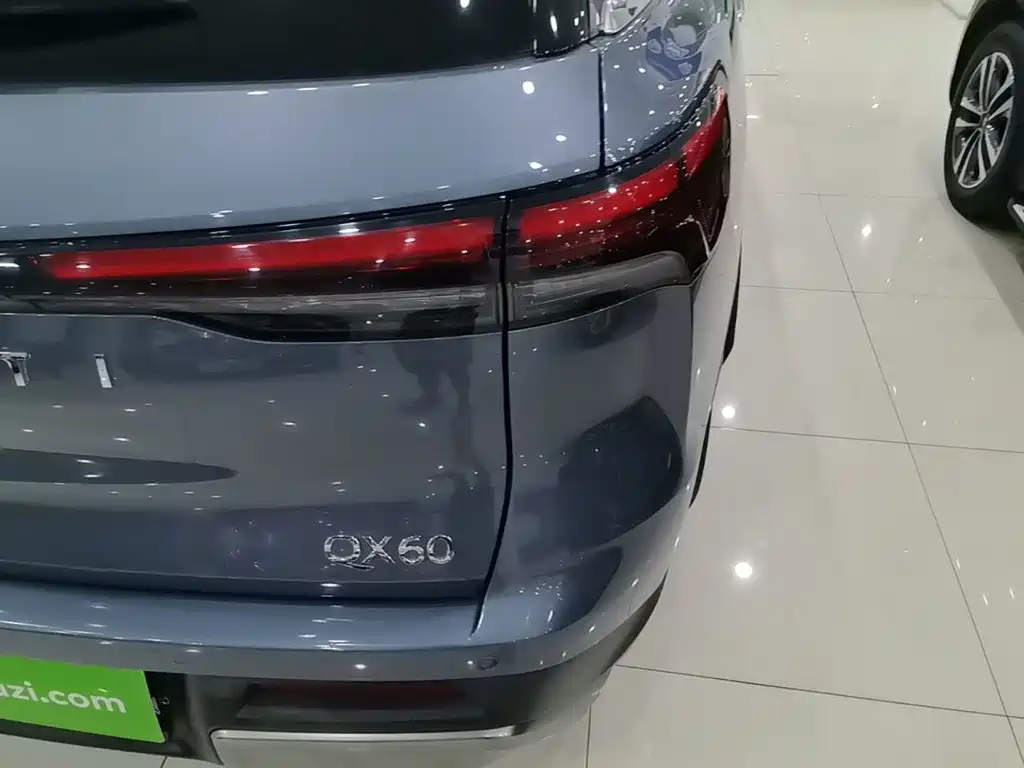 Infiniti QX60 — миниатюра 8