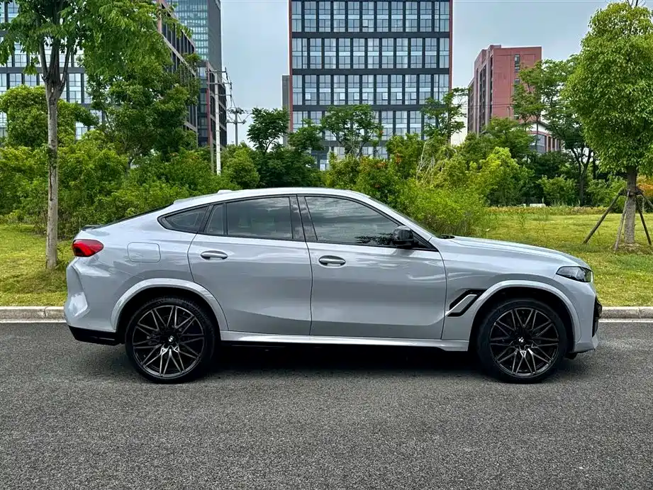 BMW X6 M 2023 X6 M
