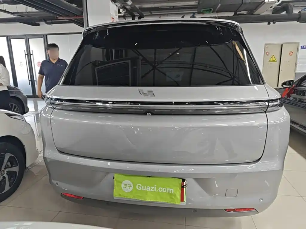 Li Auto Li L8 — миниатюра 6