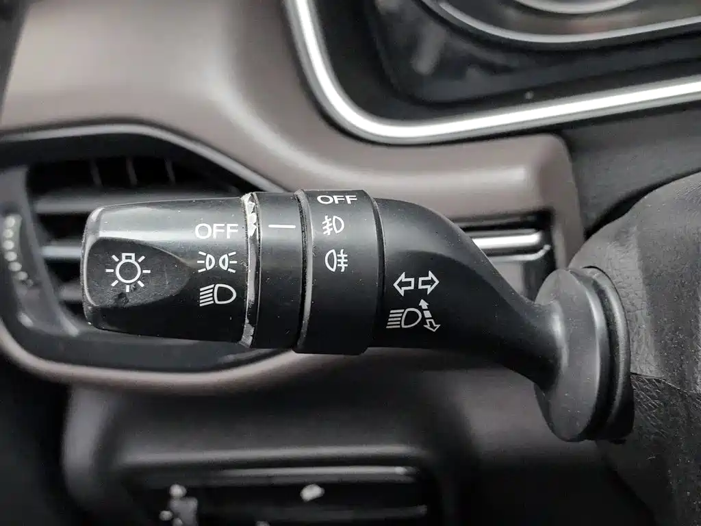 GAC Motor Trumpchi M6 — миниатюра 21