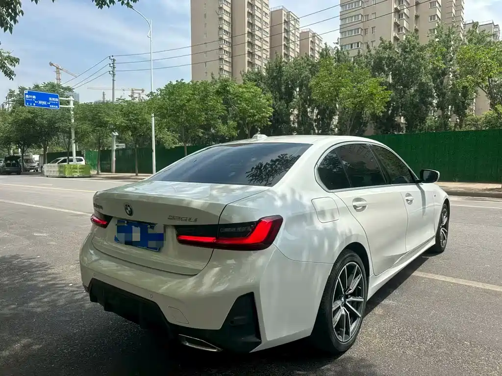 BMW 3 Series — миниатюра 7