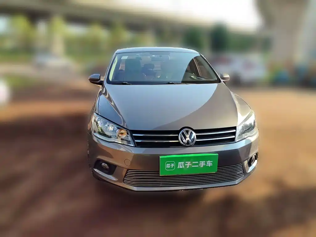 Volkswagen Jetta — миниатюра 2