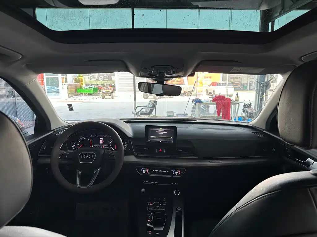 Audi Q5L — миниатюра 9