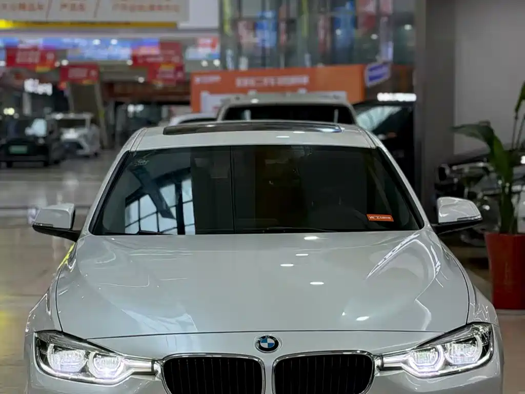BMW 3 Series — миниатюра 2