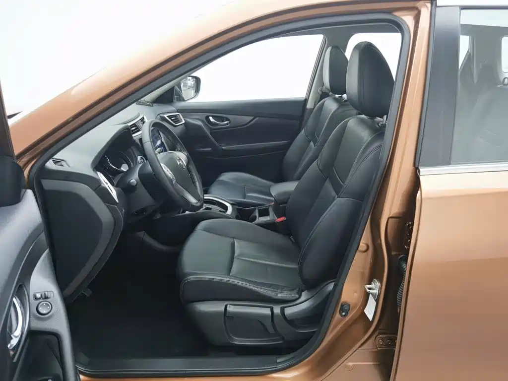 Nissan X-Trail — миниатюра 10