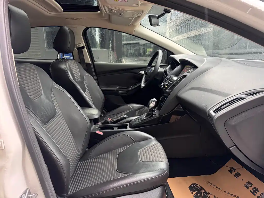 Ford Focus — миниатюра 9