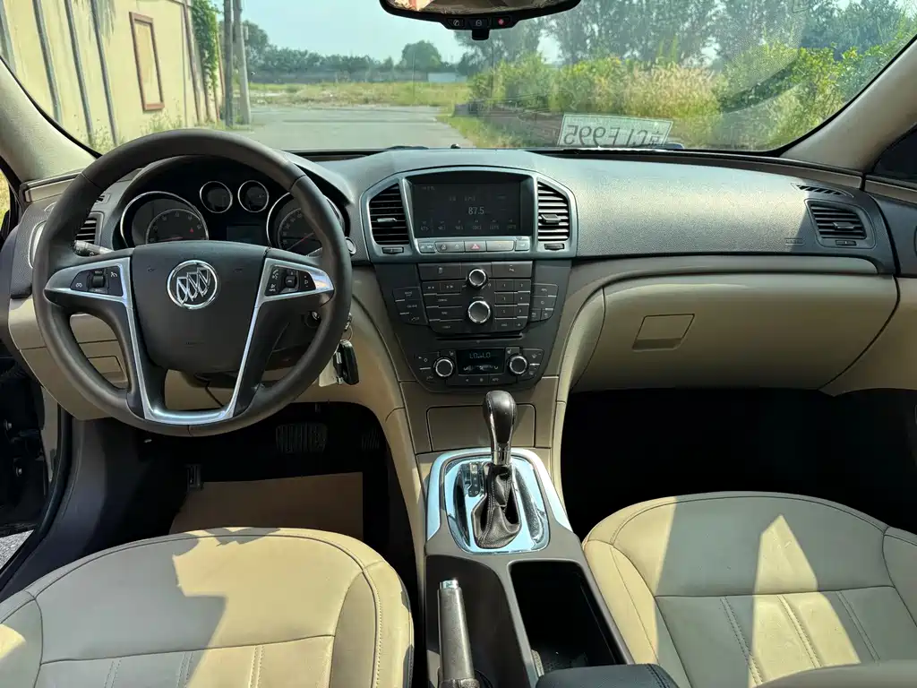 Buick Regal — миниатюра 9