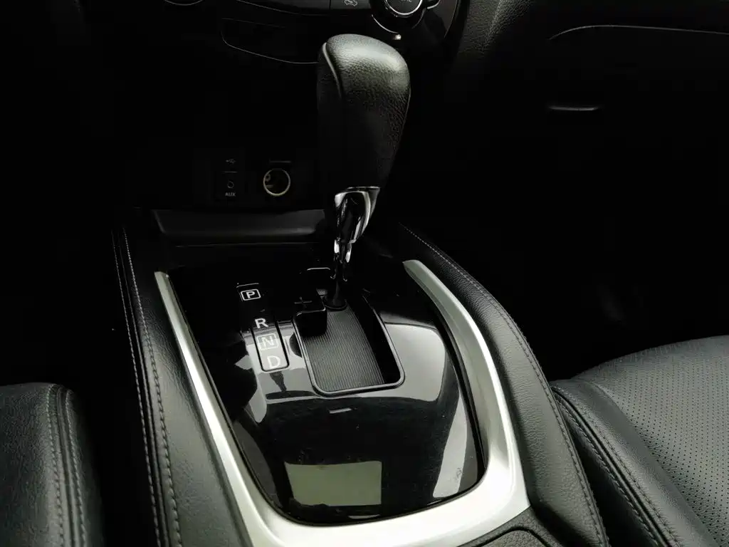 Nissan X-Trail — миниатюра 13