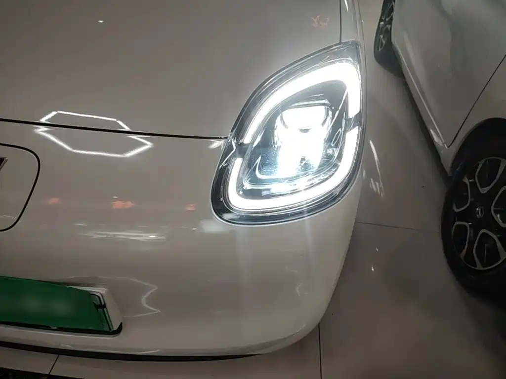 Wuling MINIEV — миниатюра 24