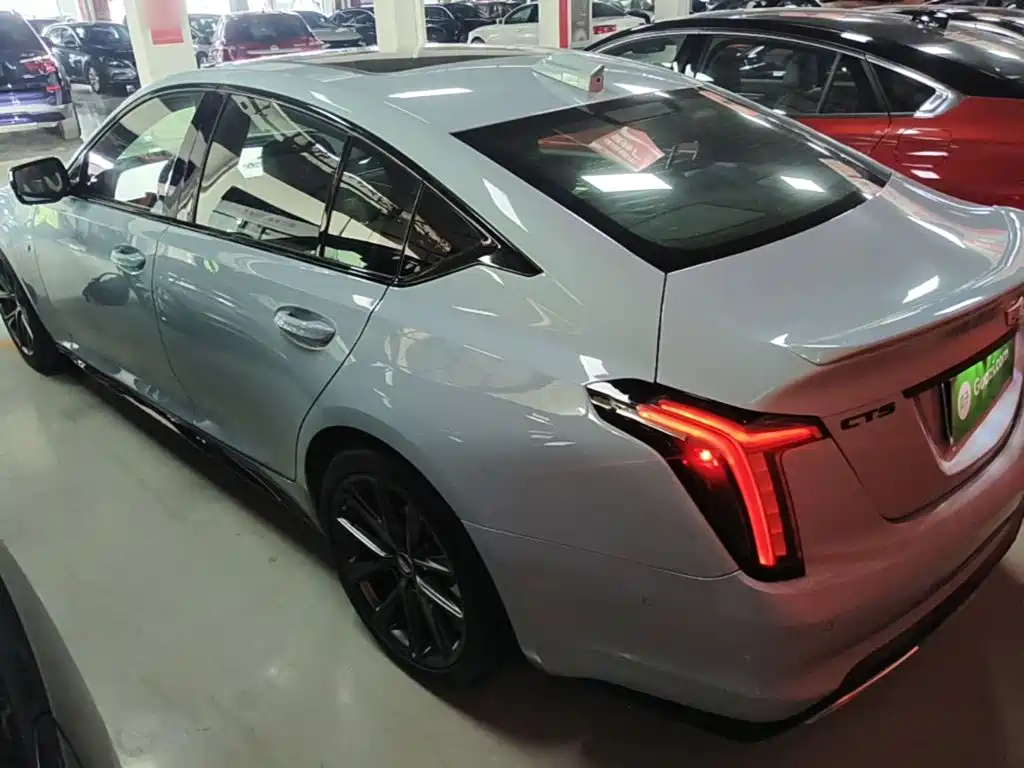 Cadillac CT5 2025 28T +