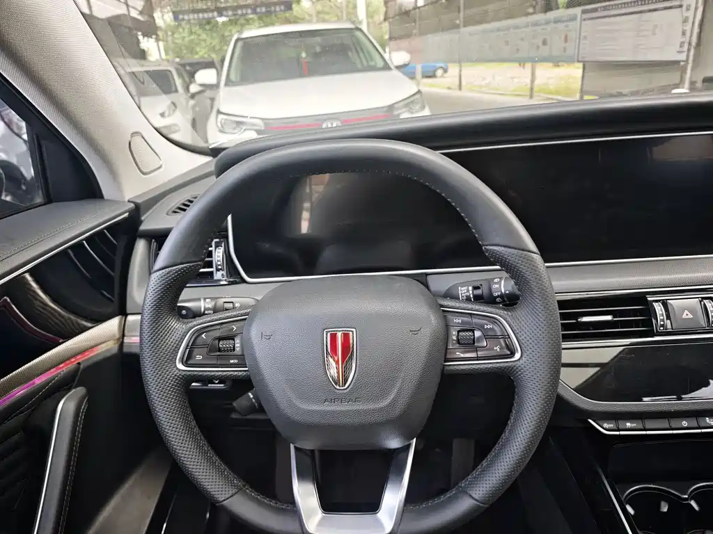 Hongqi Hongqi HS5 — миниатюра 7
