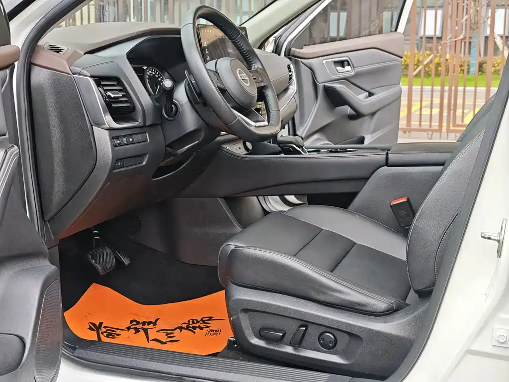 Nissan X-Trail — миниатюра 16