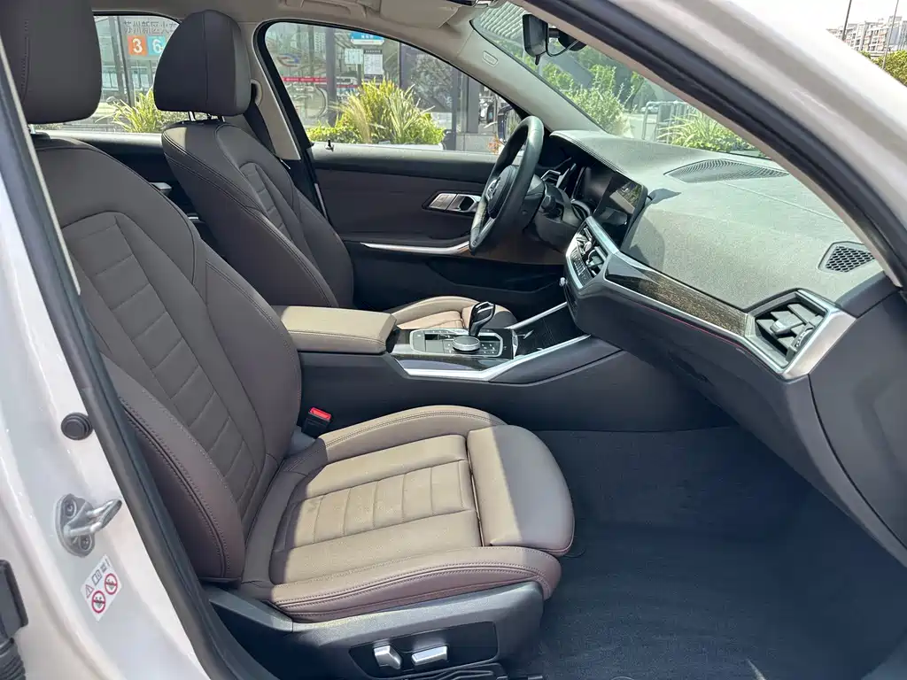BMW 3 Series — миниатюра 18