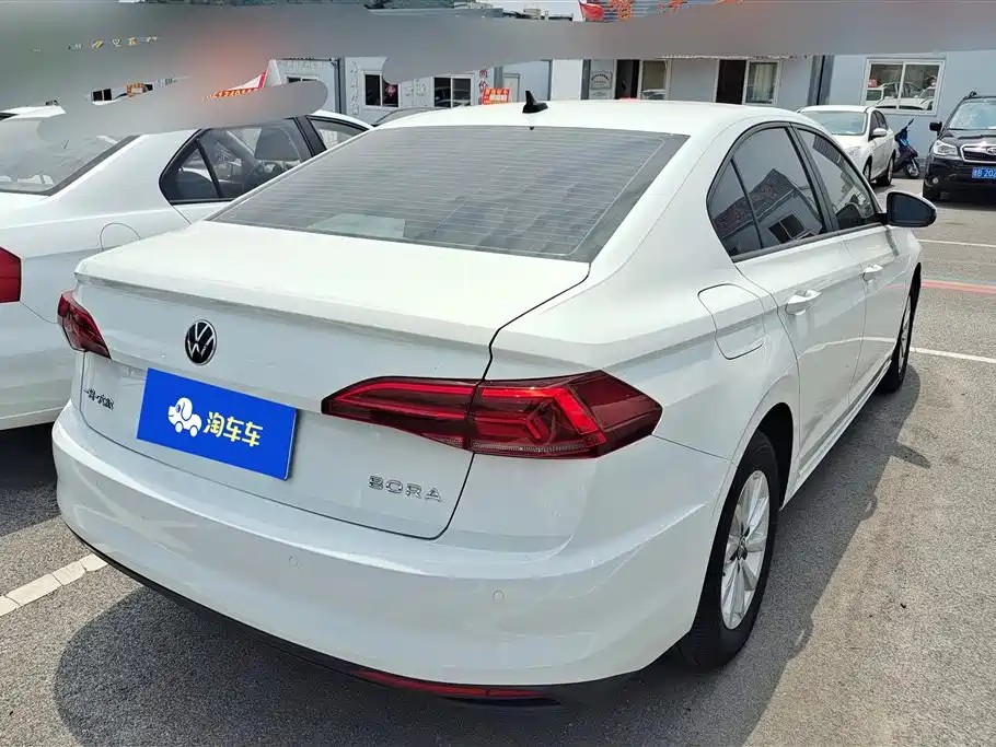 Volkswagen Bora 2021 1.5L AT Fashion Smart Connect
