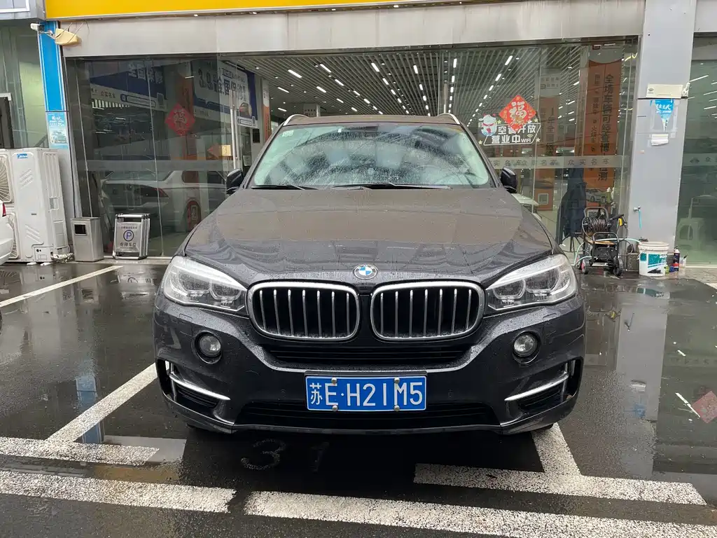 BMW X5 (Import) — миниатюра 6