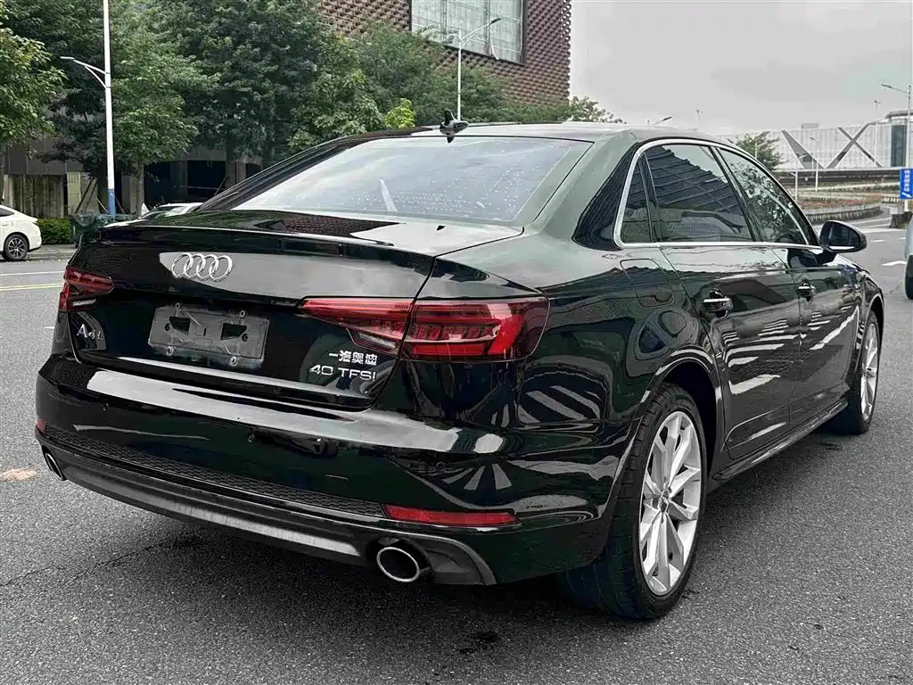 Audi A4L — миниатюра 7