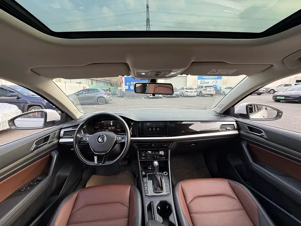 Volkswagen Lavida — миниатюра 4