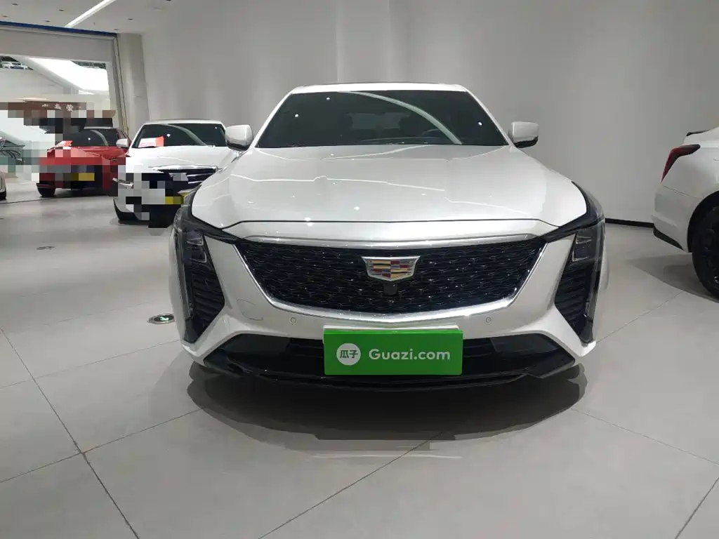 Cadillac CT5 — миниатюра 3