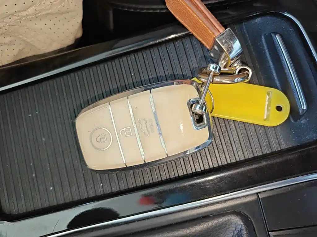 Kia K4 — миниатюра 9