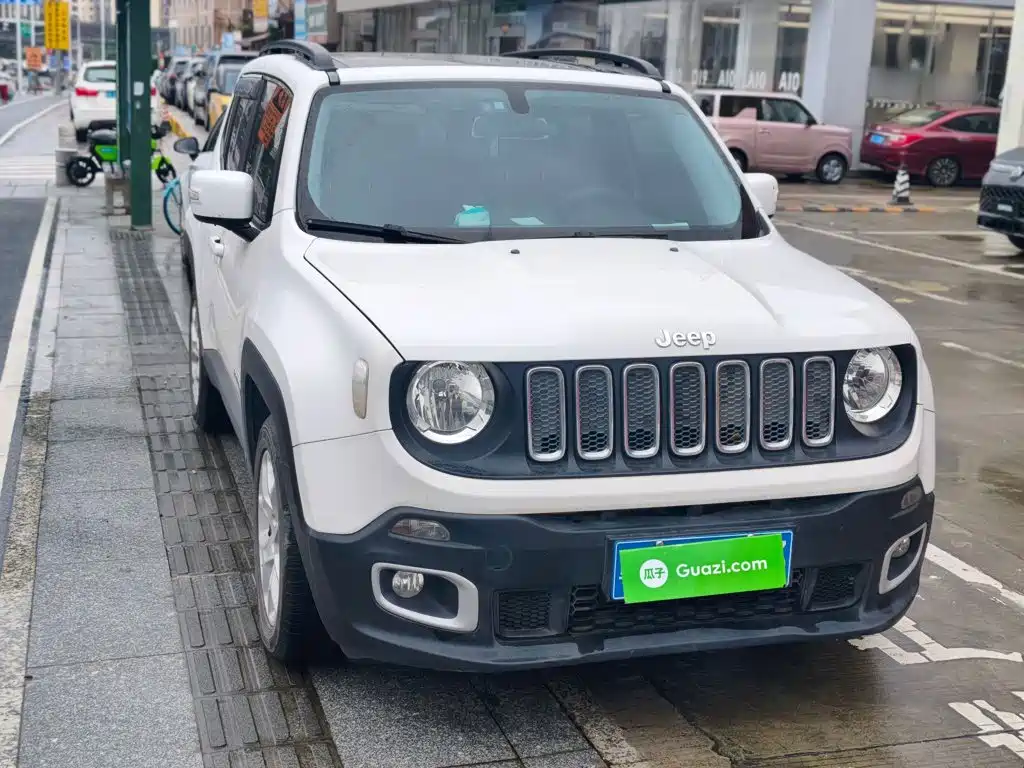 Jeep Renegade — миниатюра 6