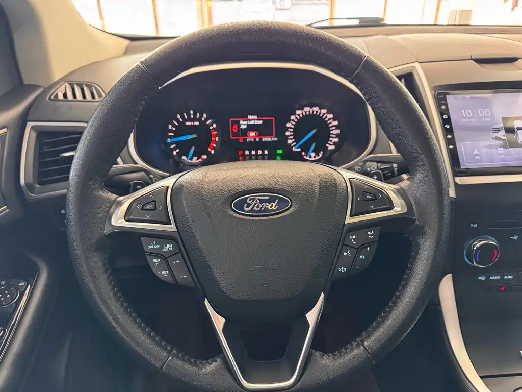 Ford Edge — миниатюра 12