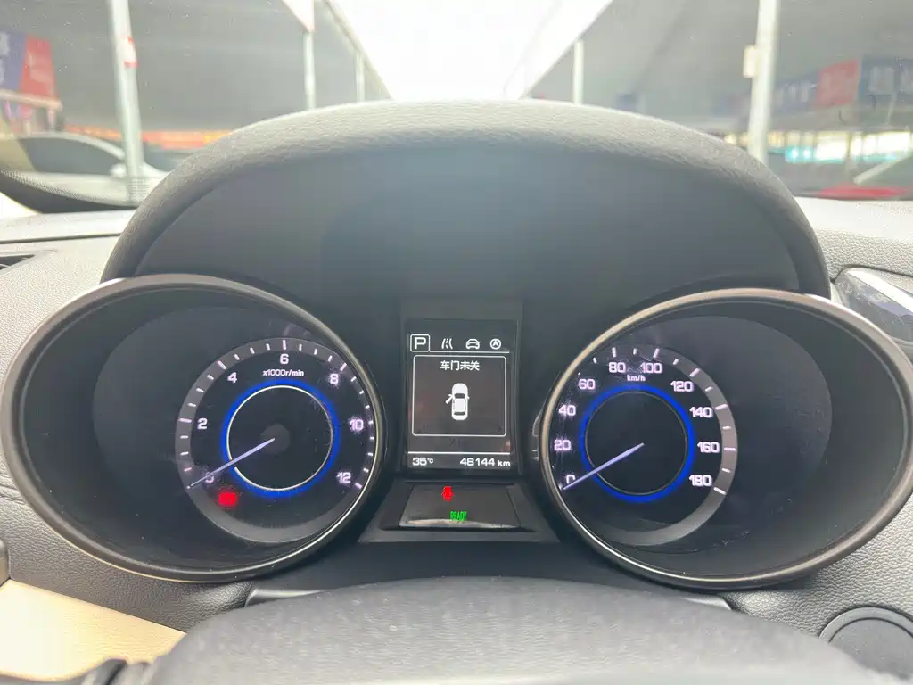 Changan Eado New Energy — миниатюра 10