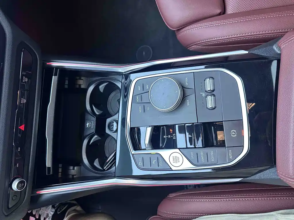 BMW 3 Series — миниатюра 14