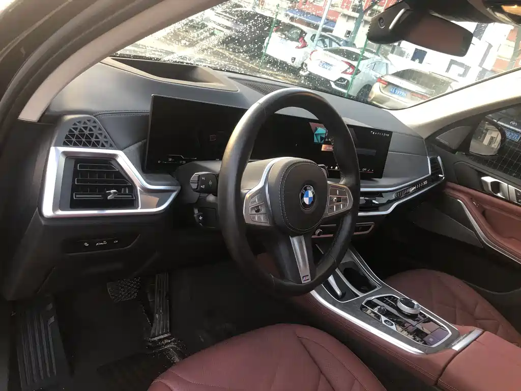 BMW X5 — миниатюра 11