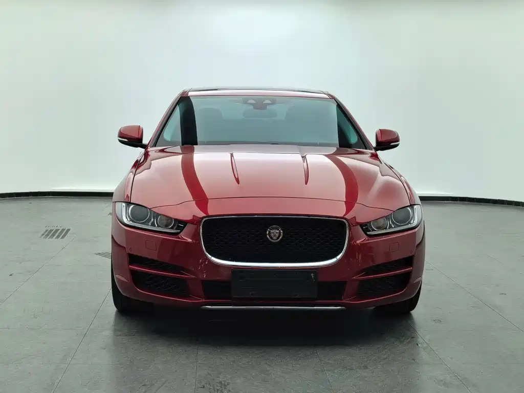 Jaguar XEL — миниатюра 2