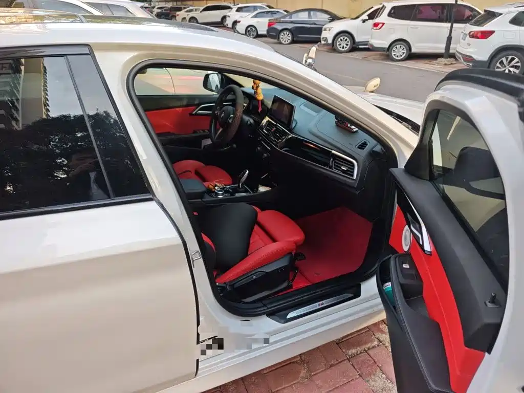 BMW 1 Series — миниатюра 19
