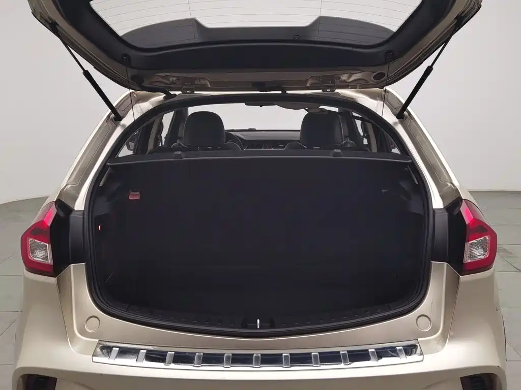 Geely Vision X3 — миниатюра 16