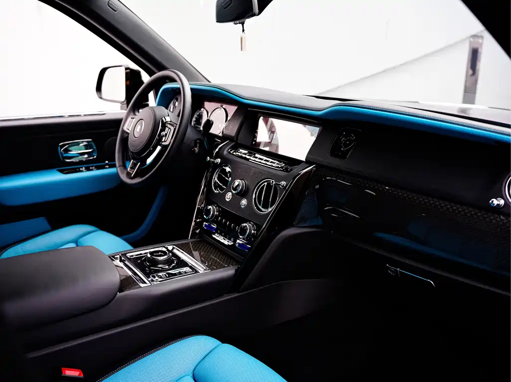 ROLLS-ROYCE CULLINAN