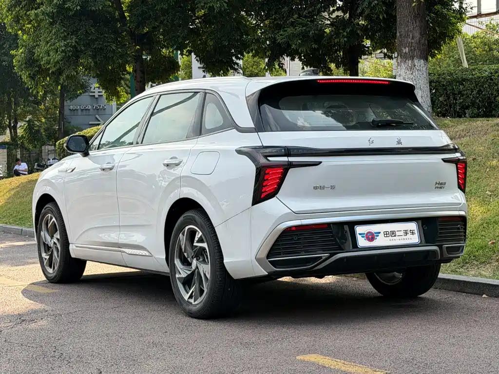 Hongqi Hongqi HS3 PHEV — миниатюра 4