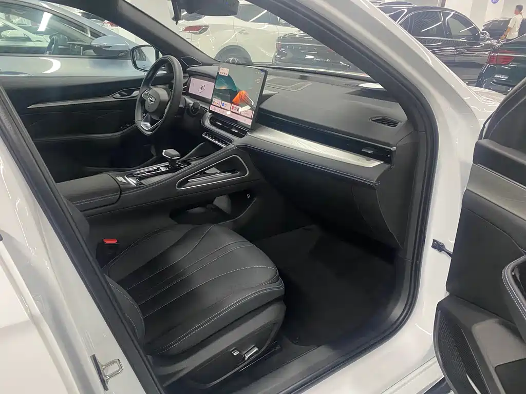 Geely Xingrui — миниатюра 9