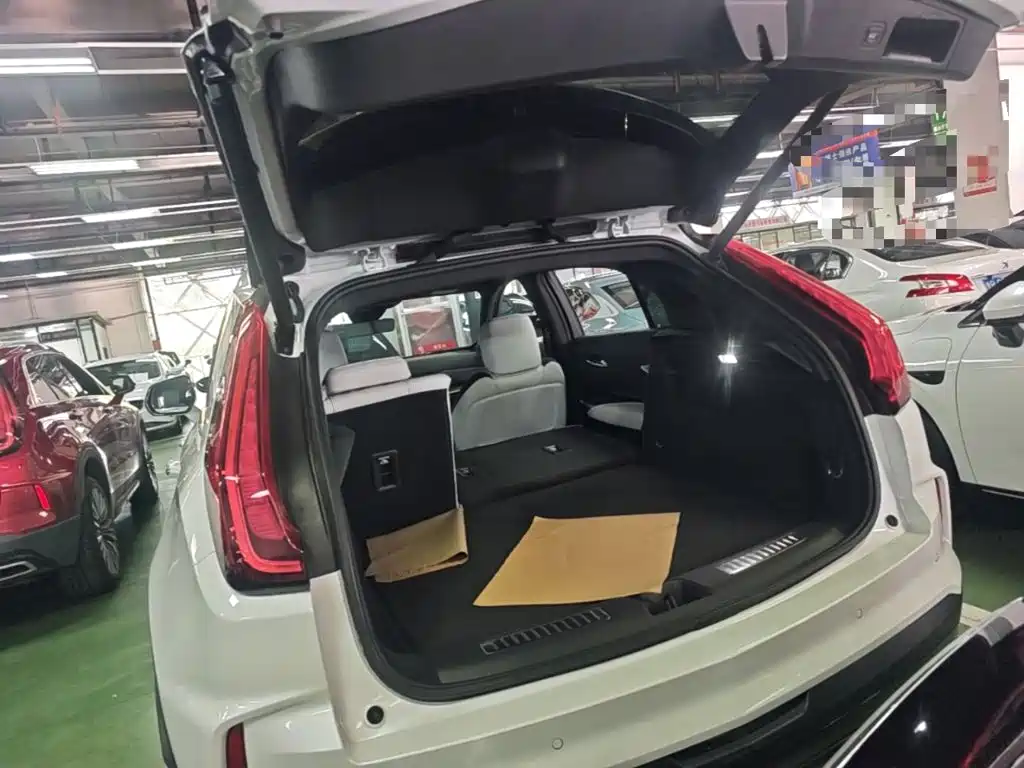 Cadillac XT4 — миниатюра 19