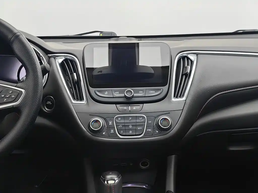 Chevrolet Malibu XL — миниатюра 12