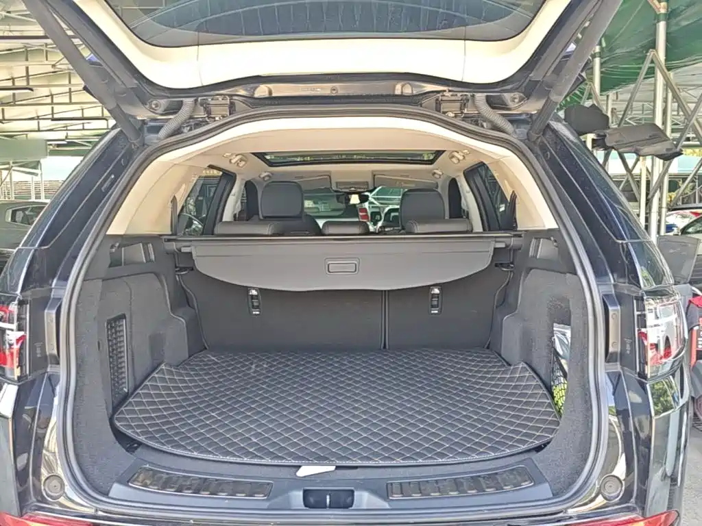 Land Rover Discovery Sport — миниатюра 19