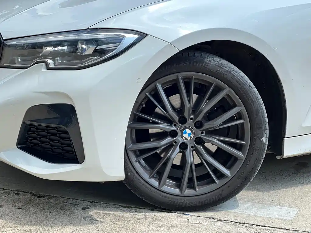 BMW 3 Series — миниатюра 5