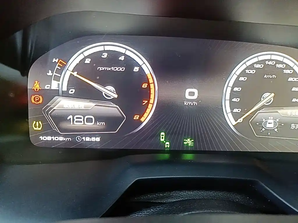 Wey Wey VV7 — миниатюра 12