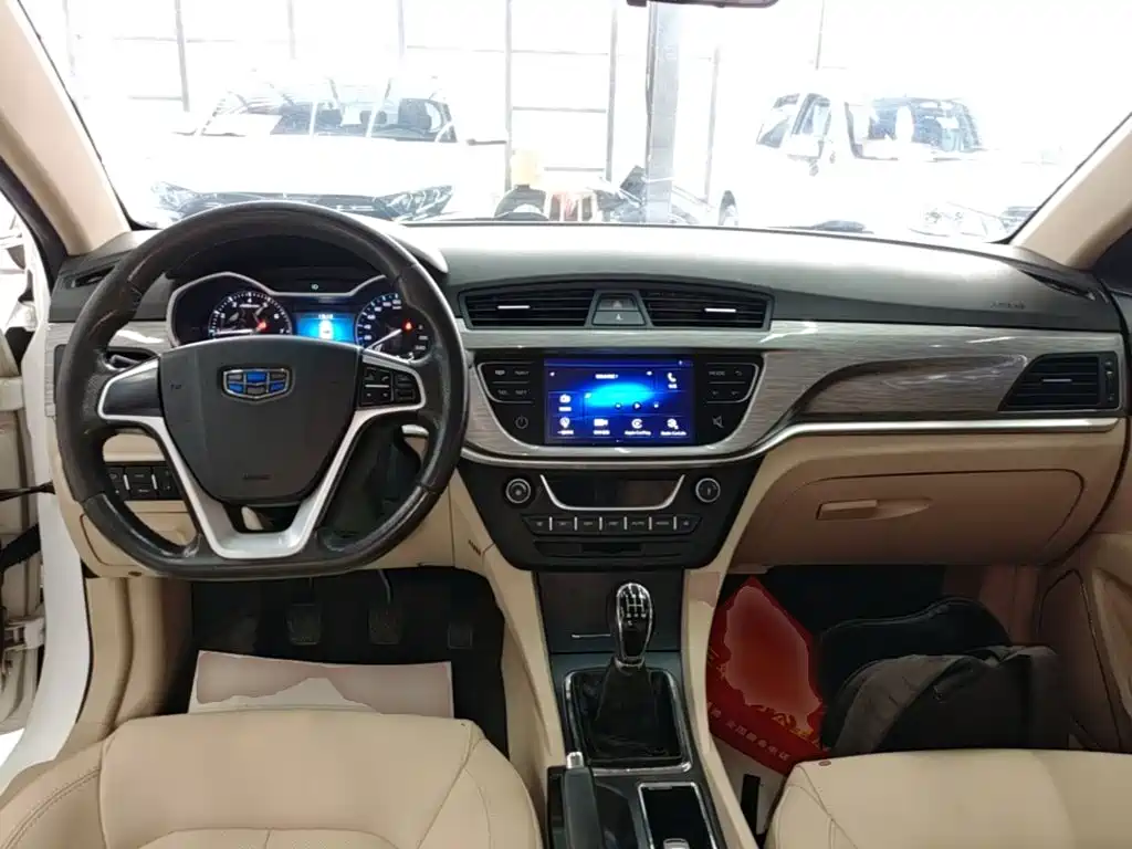 Geely Emgrand — миниатюра 10
