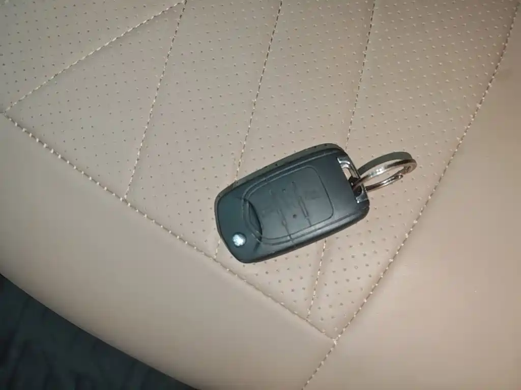 Wuling MINIEV — миниатюра 9