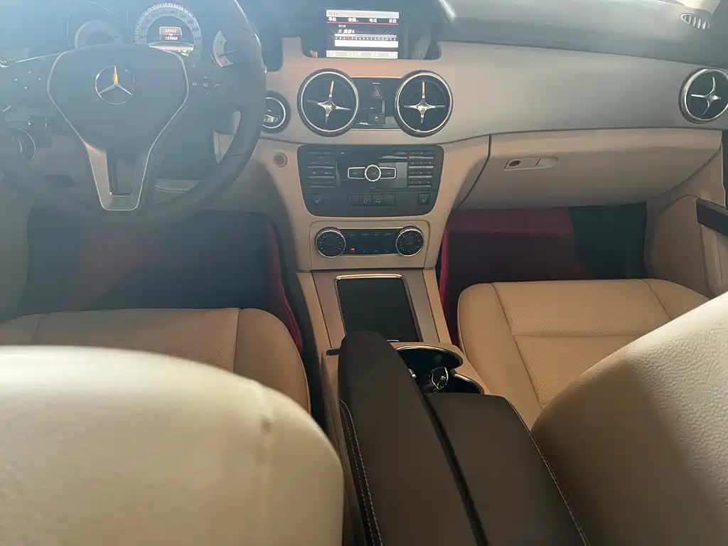 Mercedes-Benz GLK-Class — миниатюра 11
