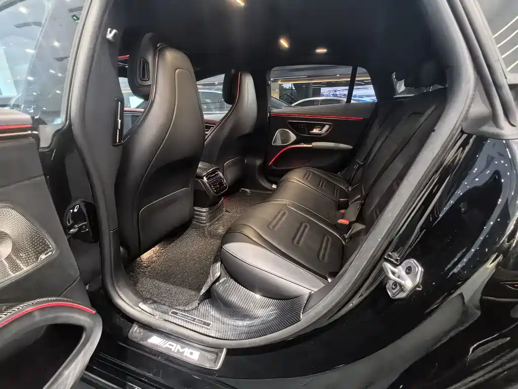 Mercedes-Benz EQS AMG — миниатюра 4
