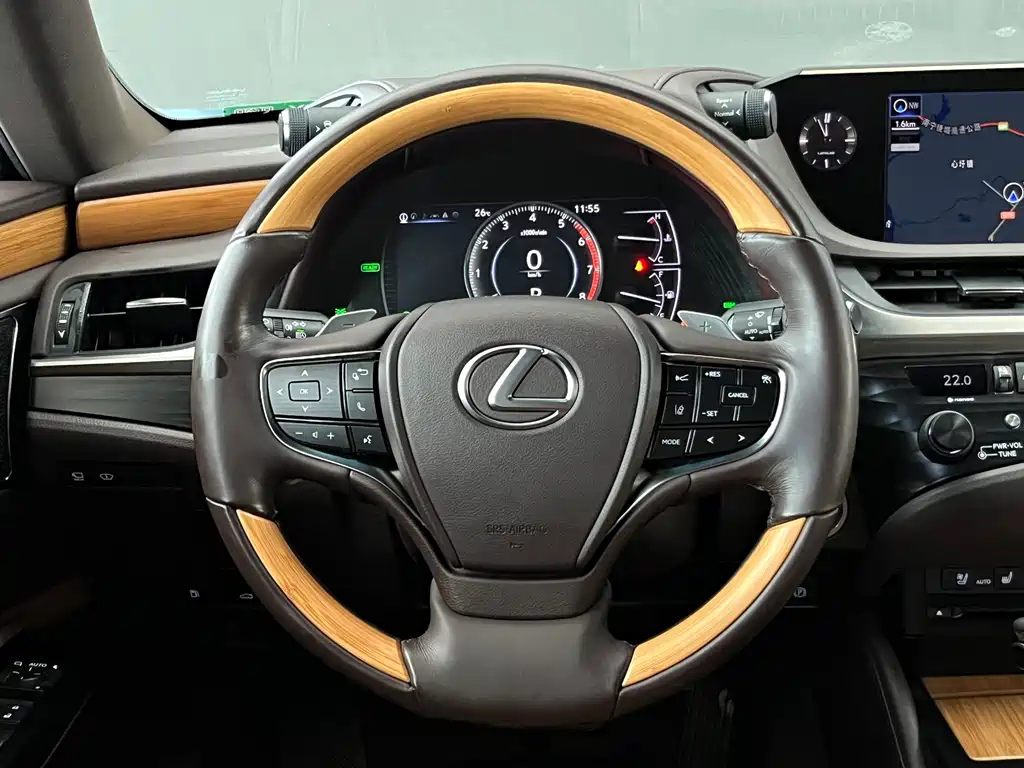 Lexus ES — миниатюра 32