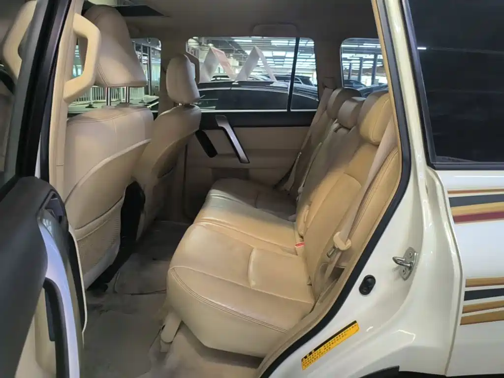 Toyota Prado — миниатюра 17