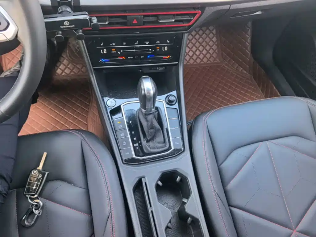 Volkswagen Lavida — миниатюра 14