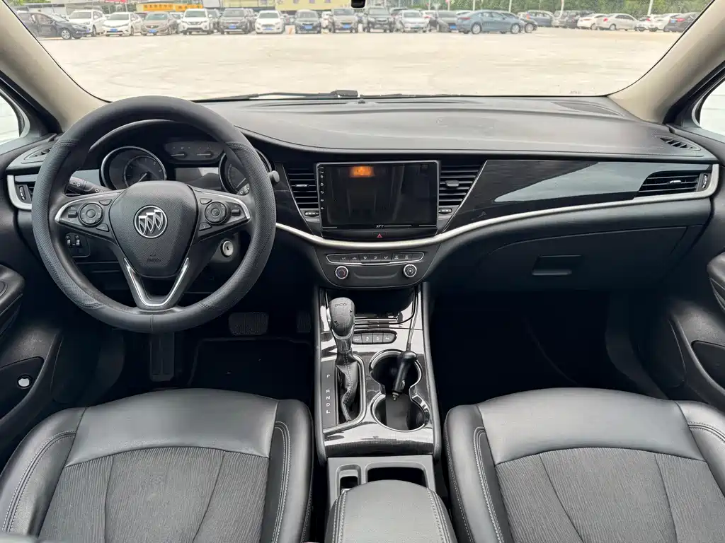 Buick Verano — миниатюра 11