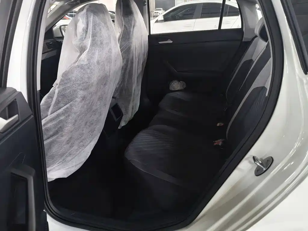 Volkswagen Lavida — миниатюра 16