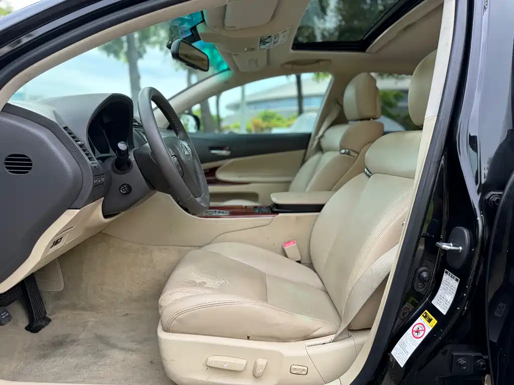 Lexus GS 2010 300