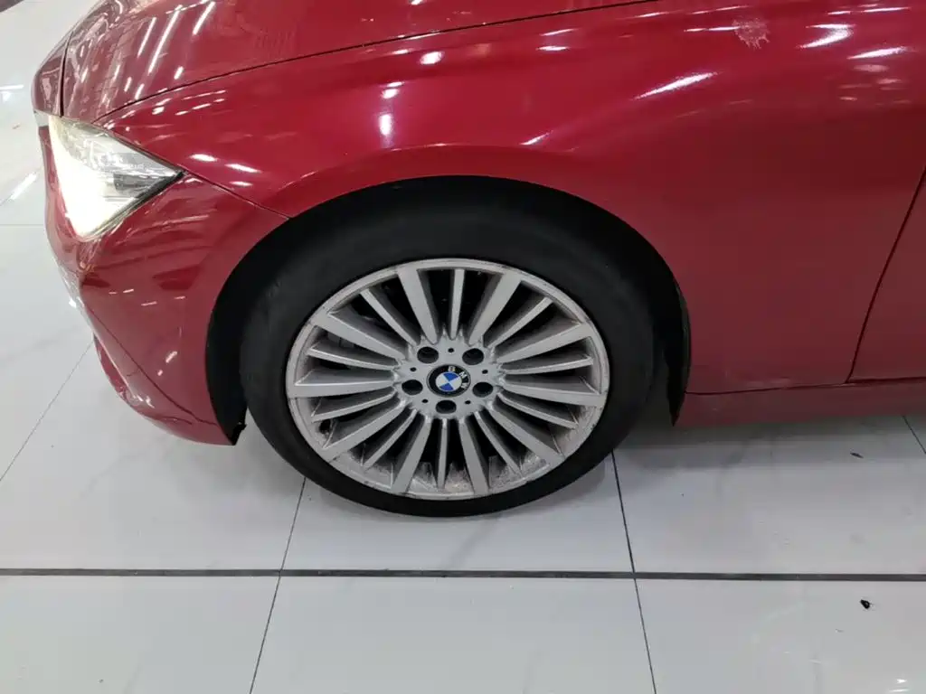 BMW 3 Series — миниатюра 23